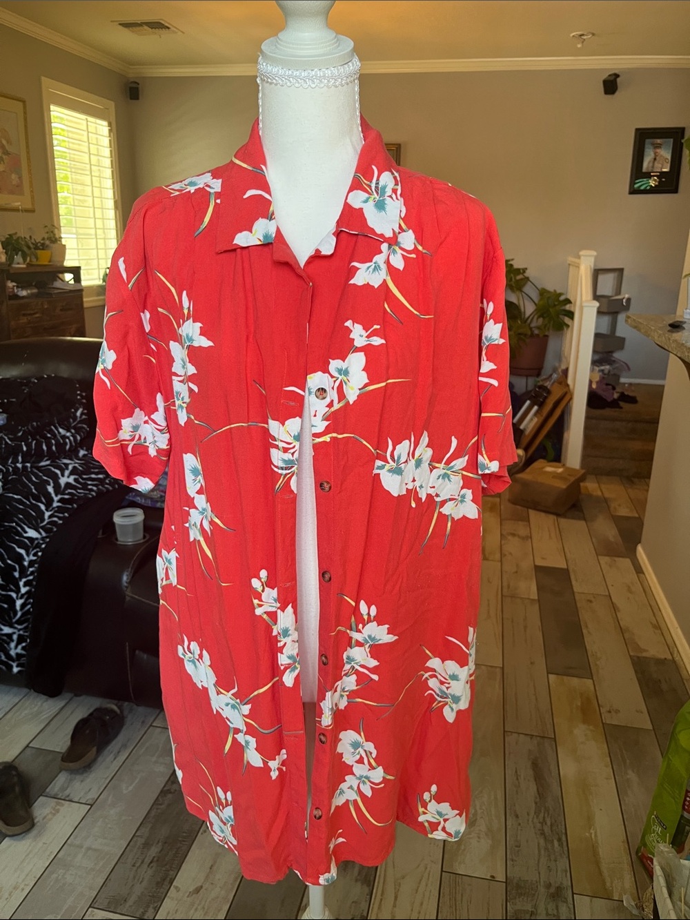 Volcom Red Floral Short-Sleeve Button-Down Shirt